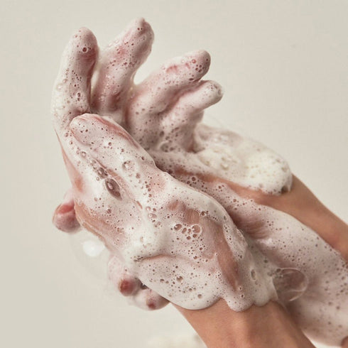 Anua Heartleaf Succinic Moisture Cleansing Foam